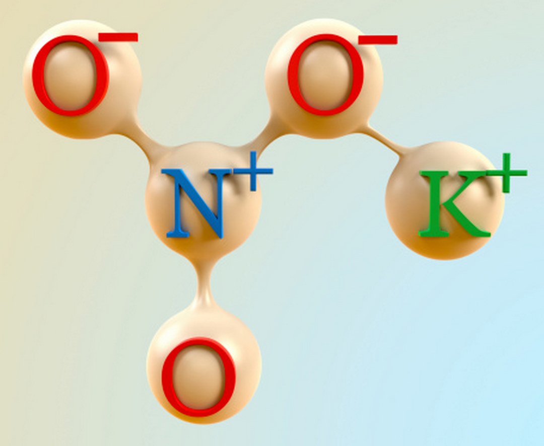 Nhiệt phân KNO3 là phản xạ sức nóng phân cần thiết triển khai cẩn thận