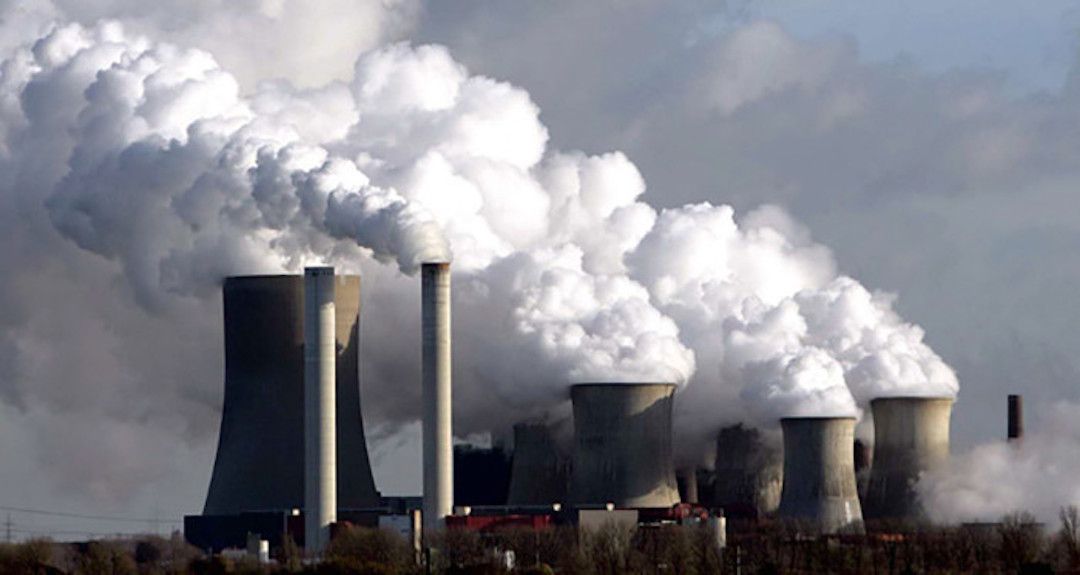 Khí SO2 tồn tại rất nhiều trong lượng khí thải công nghiệp